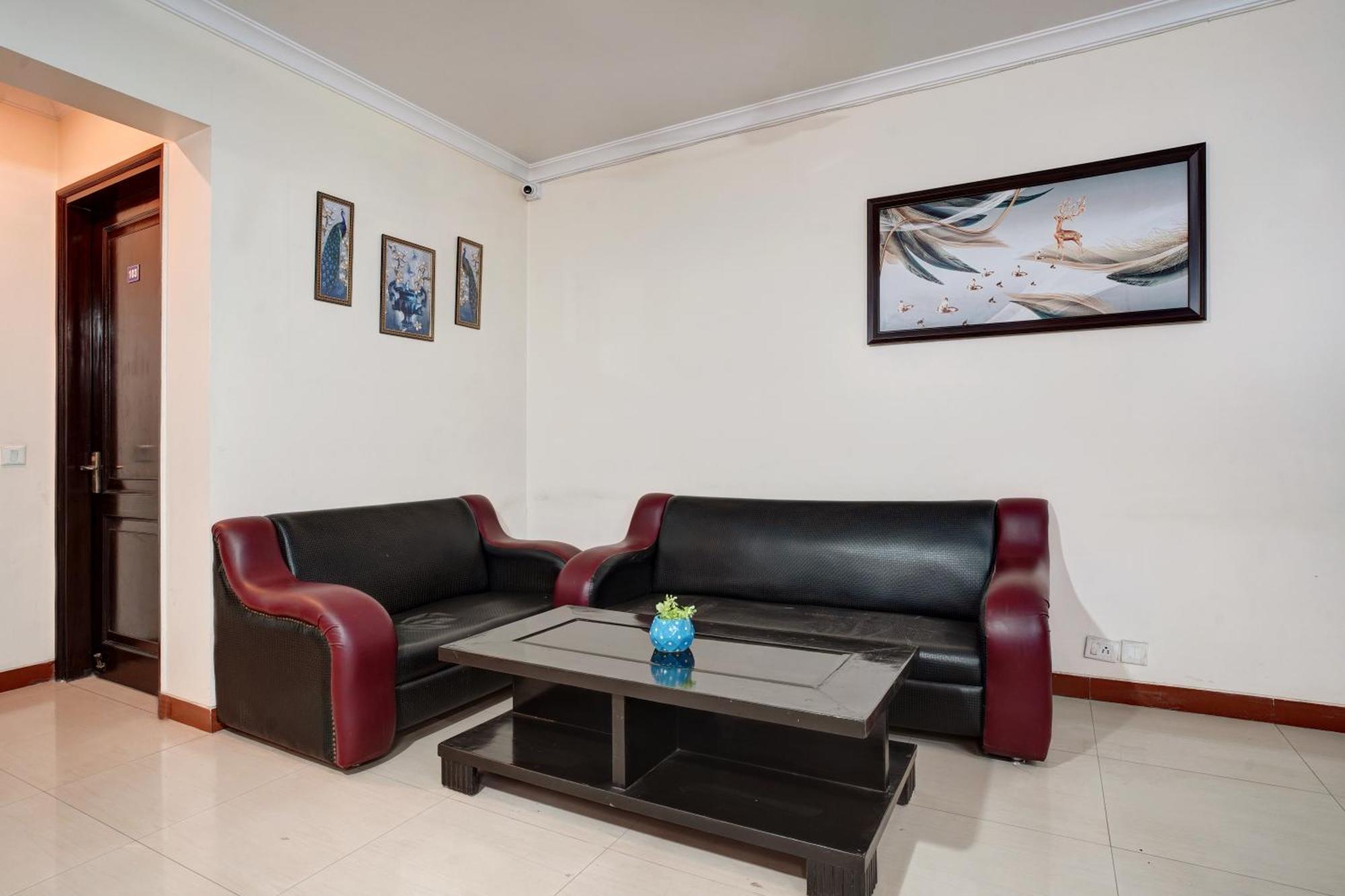 Nexhub Stay - Huda City Centre Gurgaon Zewnętrze zdjęcie