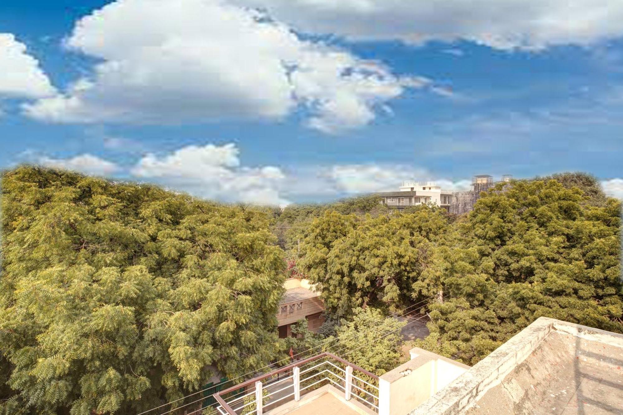 Nexhub Stay - Huda City Centre Gurgaon Zewnętrze zdjęcie
